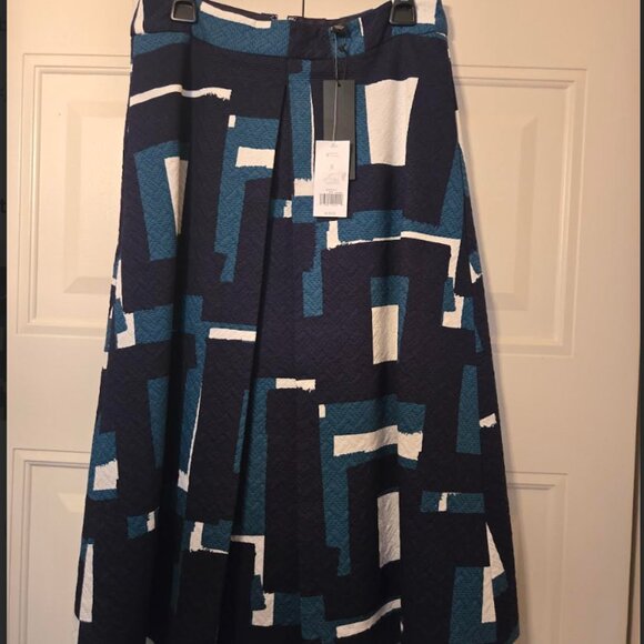 NWT! Geo Jacquard Midi Skirt Banana Republic Size 0 - Picture 3 of 6